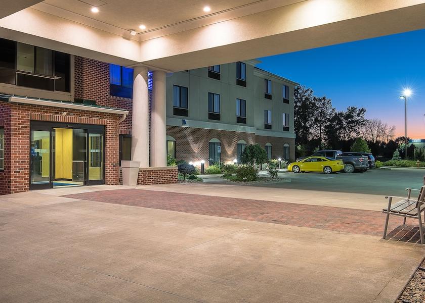 Indiana Lafayette Exterior Detail