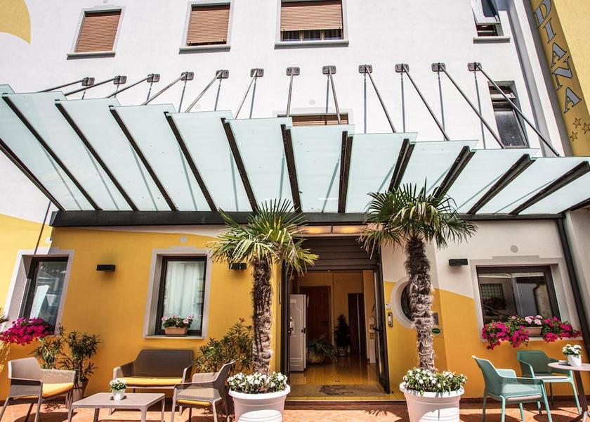 Veneto Jesolo Interior entrance