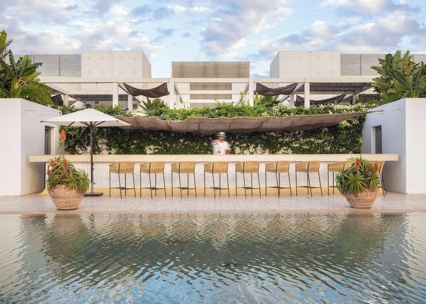  Agadir Pool