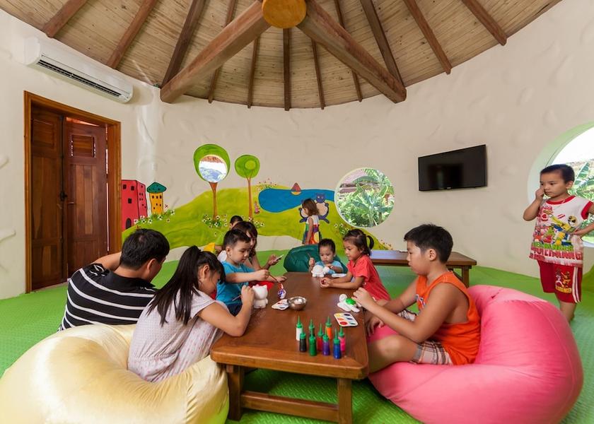 Ninh Binh Province Gia Vien Children's area
