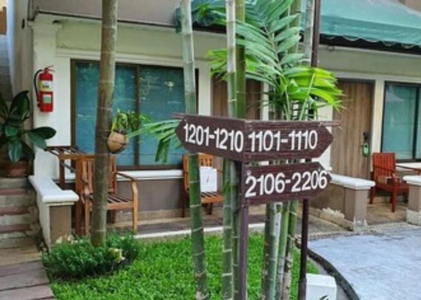 Phuket Patong Hallway