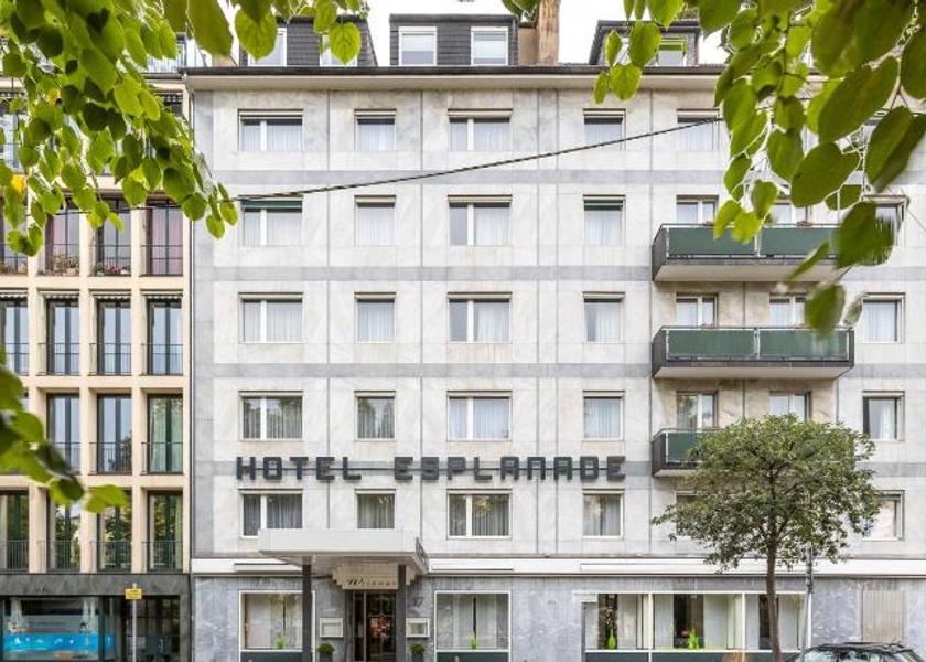 North Rhine-Westphalia Düsseldorf Exterior view