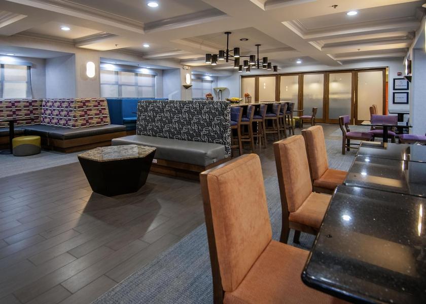 Louisiana Monroe Lobby