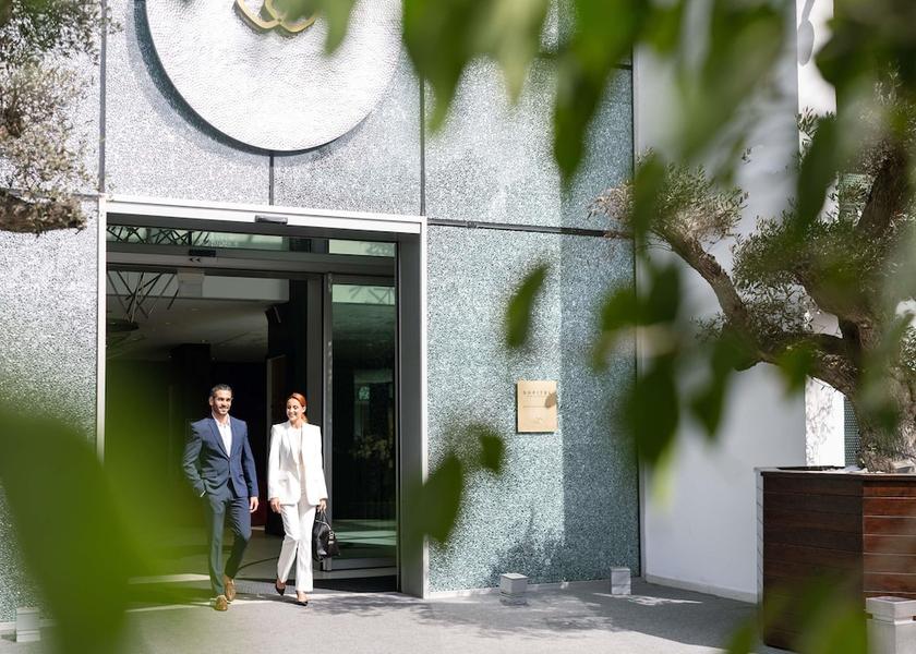  Casablanca Exterior Detail