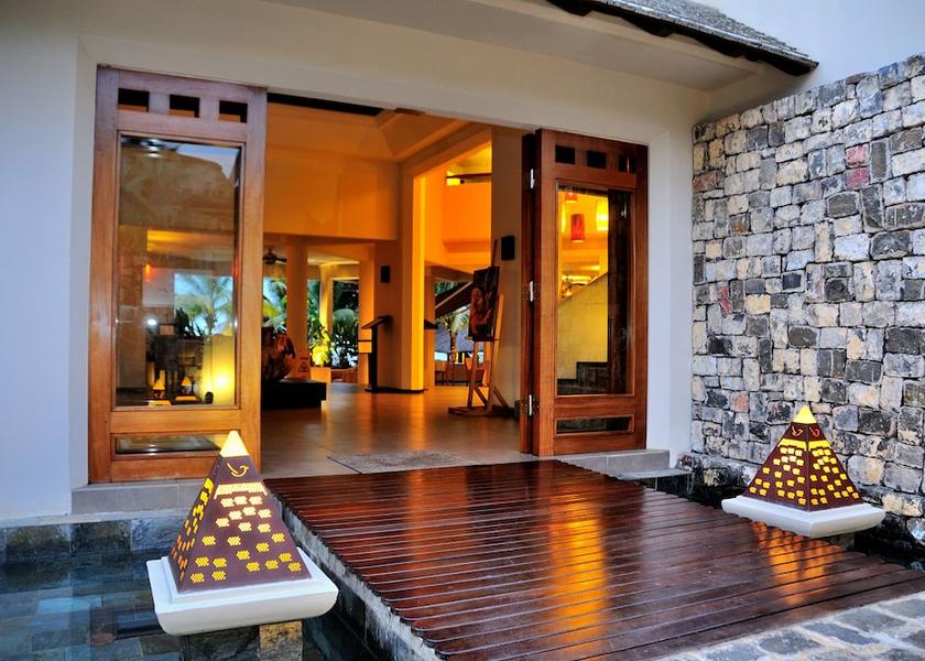  Trou aux Biches Exterior Detail