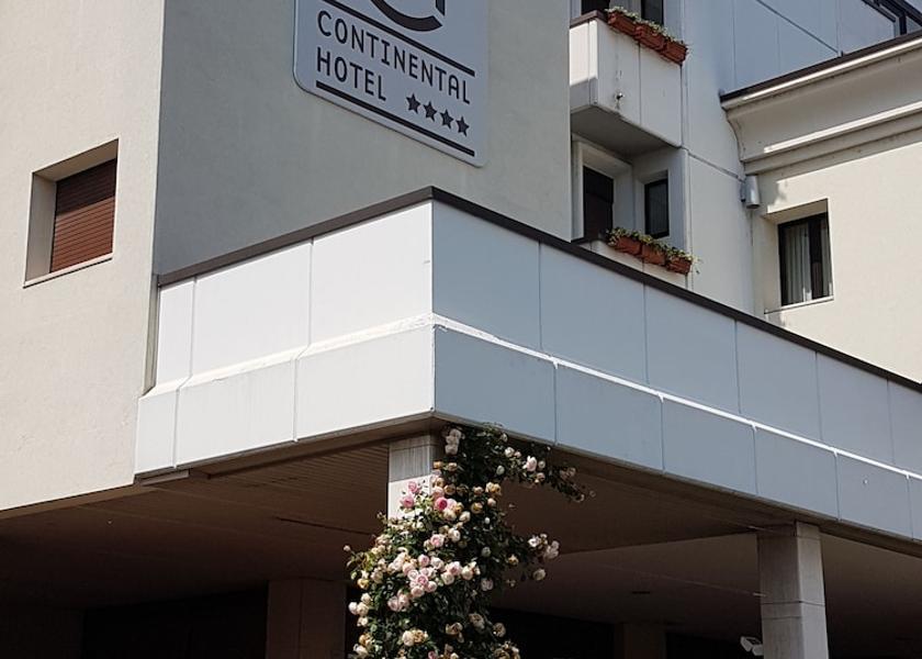 Lombardy Roncadelle Entrance