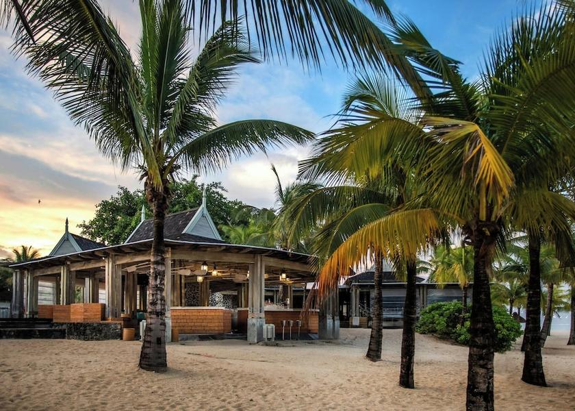 Rivière Noire Le Morne Bar (on property)