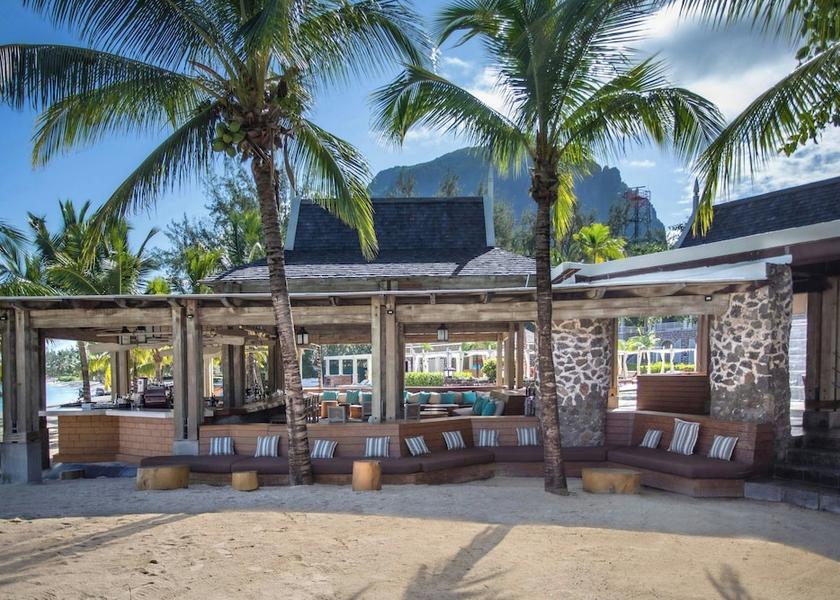Rivière Noire Le Morne Bar (on property)