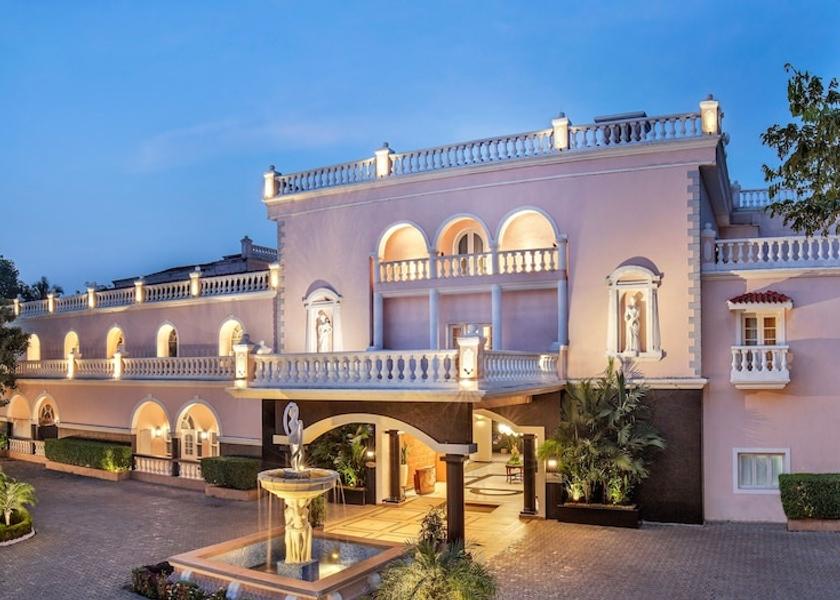 Goa Varca Hotel Exterior