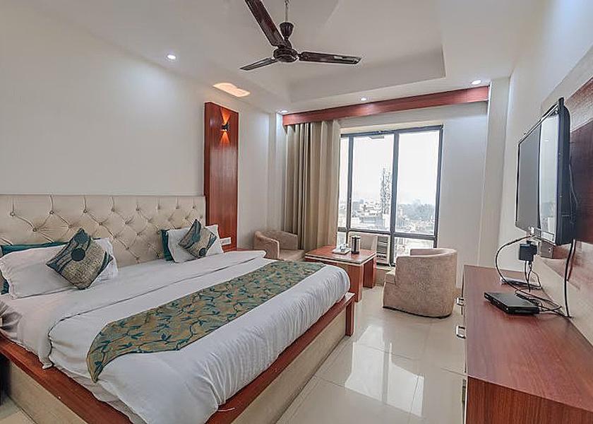 Uttarakhand Haridwar Gold Room