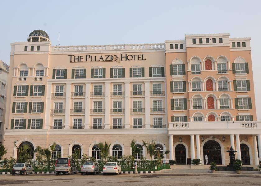 Haryana Gurugram Hotel Exterior