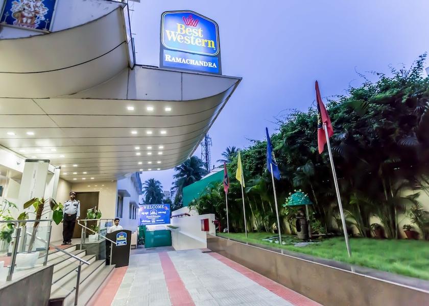 Andhra Pradesh Visakhapatnam Property entrance