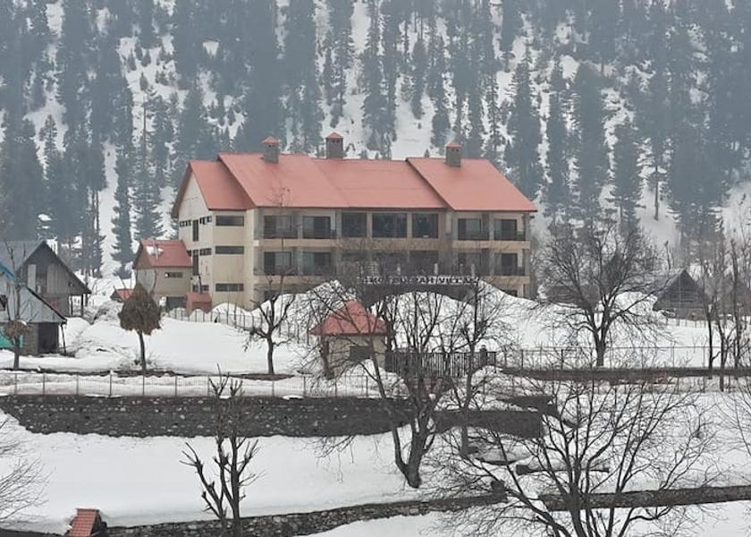 Jammu and Kashmir Sonamarg outside view