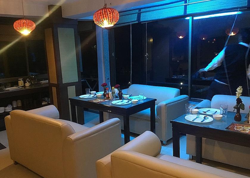 Uttarakhand Rishikesh Food & Dining