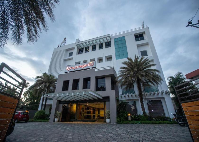 Kerala Thrissur Hotel Exterior