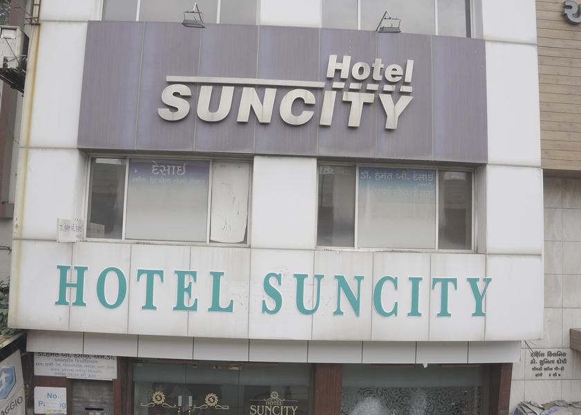 Gujarat Surat Hotel Exterior