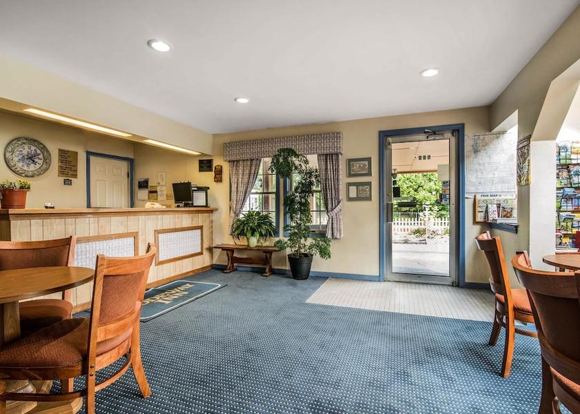 Vermont Rutland Lobby