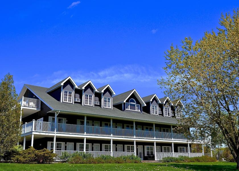 Nova Scotia Baddeck Exterior Detail