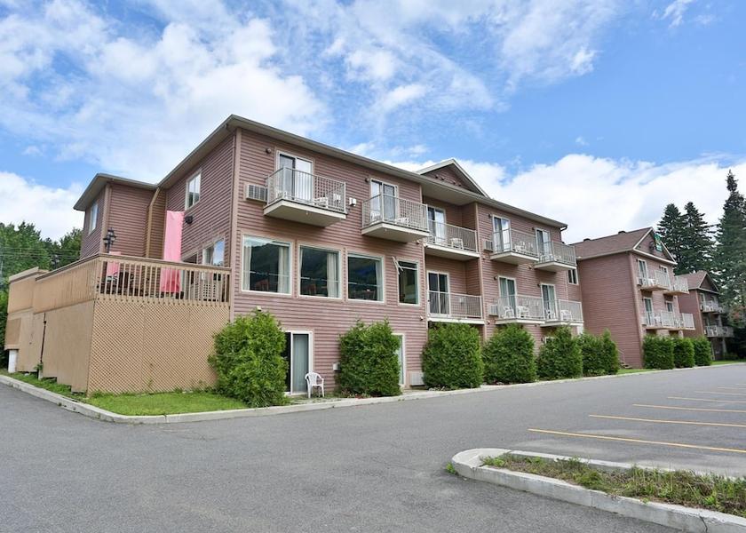 Quebec Saint-Sauveur Exterior Detail