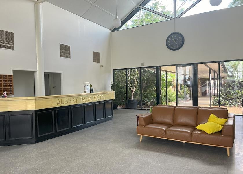 Queensland Longreach Reception