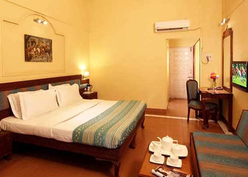 Maharashtra Matheran 1025