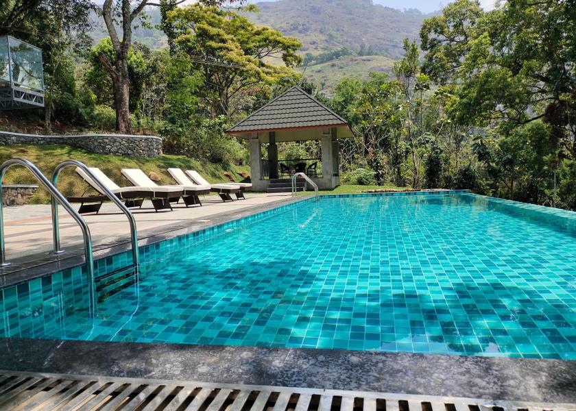 Kerala Munnar Pool