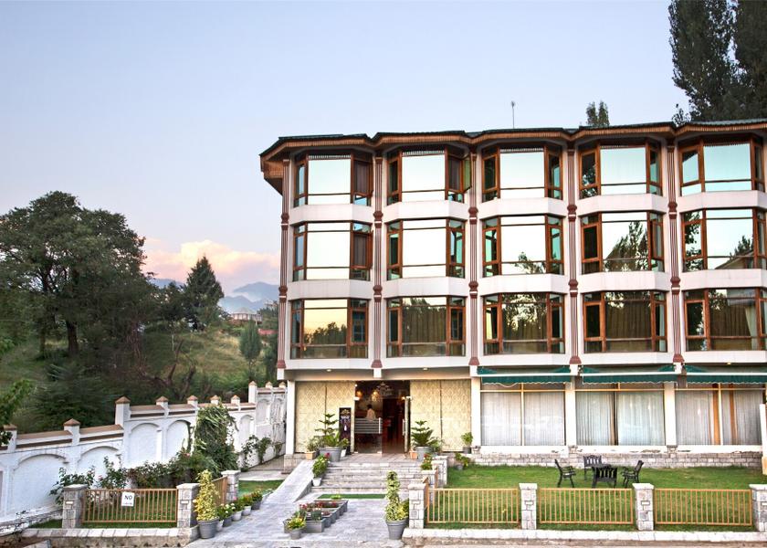 Jammu and Kashmir Srinagar Hotel Exterior