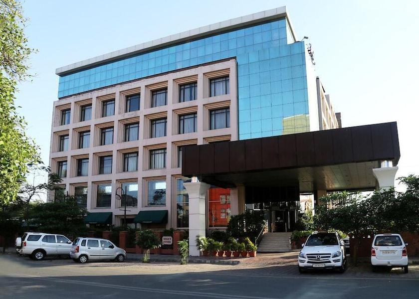 Punjab Jalandhar Hotel Exterior