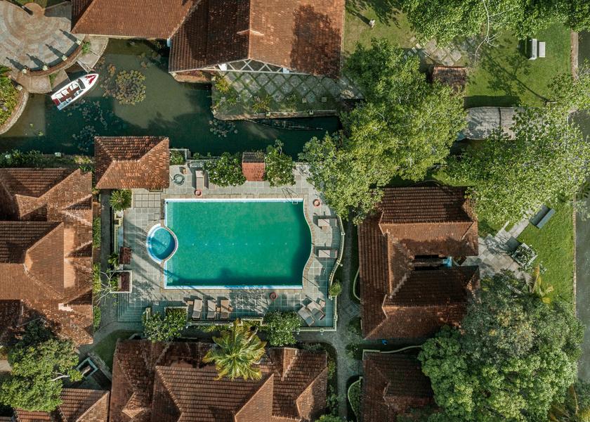 Kerala Alleppey Pool
