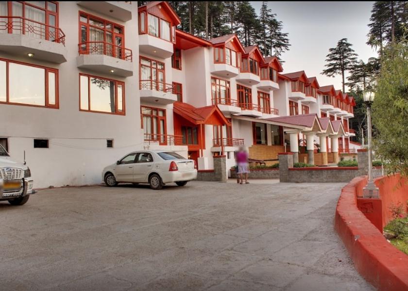 Jammu and Kashmir Patnitop Hotel Exterior