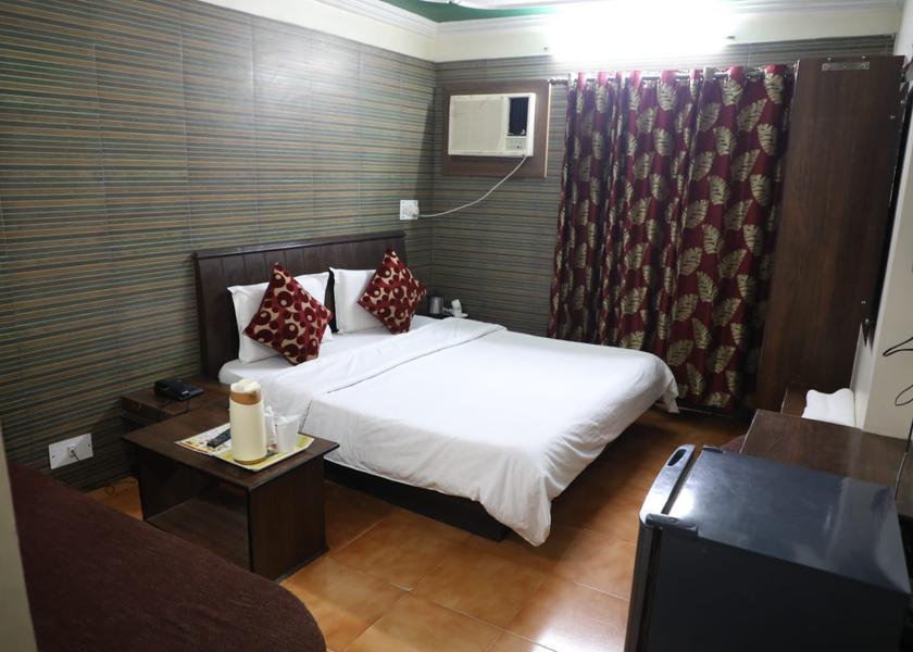 Jammu and Kashmir Jammu Super Deluxe Room