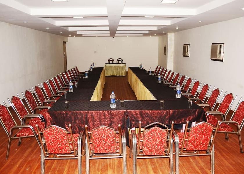 Uttar Pradesh Varanasi Business Centre