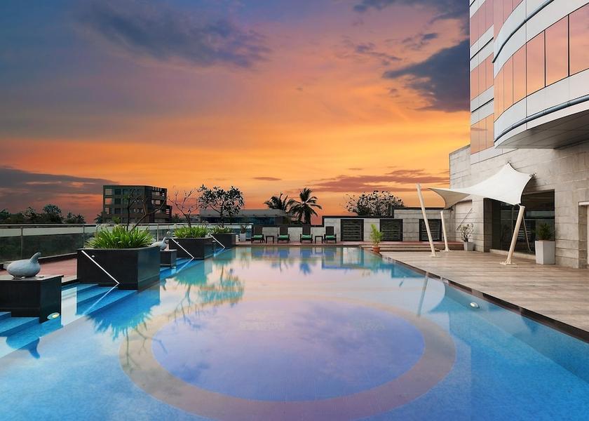 Kerala Kochi Pool