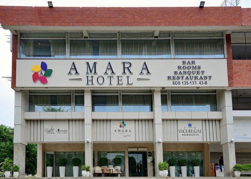Punjab Chandigarh Hotel Exterior