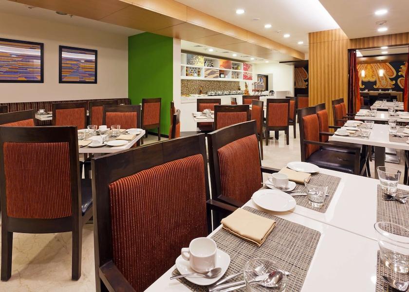 Gujarat Vadodara Restaurant