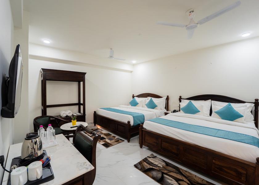 Rajasthan Jaipur Family room 2 king bed