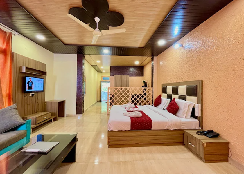 Himachal Pradesh Khajjiar Super Deluxe Room