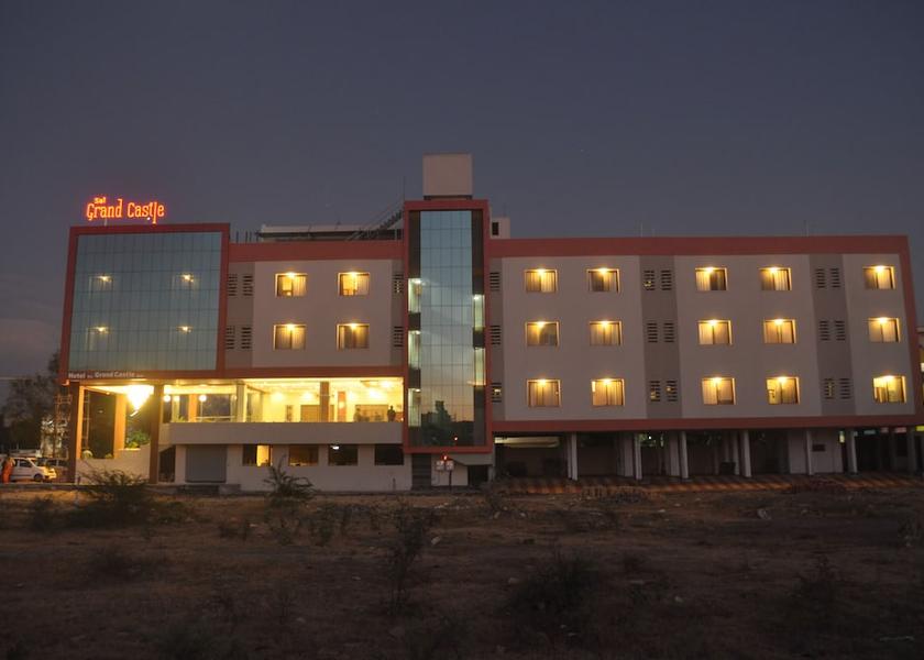 Maharashtra Shirdi Terrace/patio