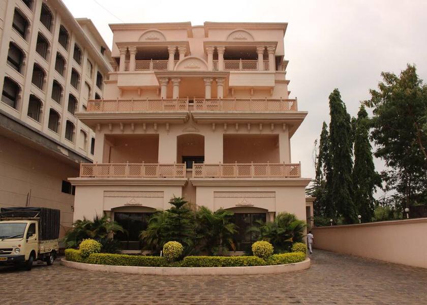 Maharashtra Shirdi Hotel Exterior