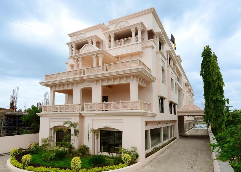 Maharashtra Shirdi Hotel Exterior