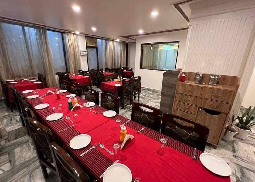 Uttarakhand Dehradun Food & Dining