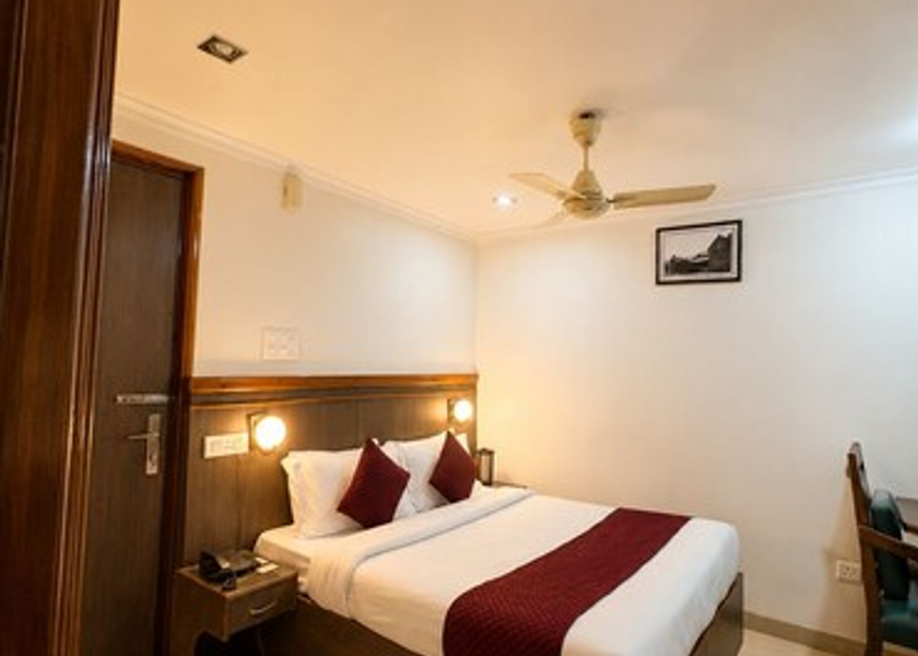 Himachal Pradesh Mandi Superior Room (Non AC)