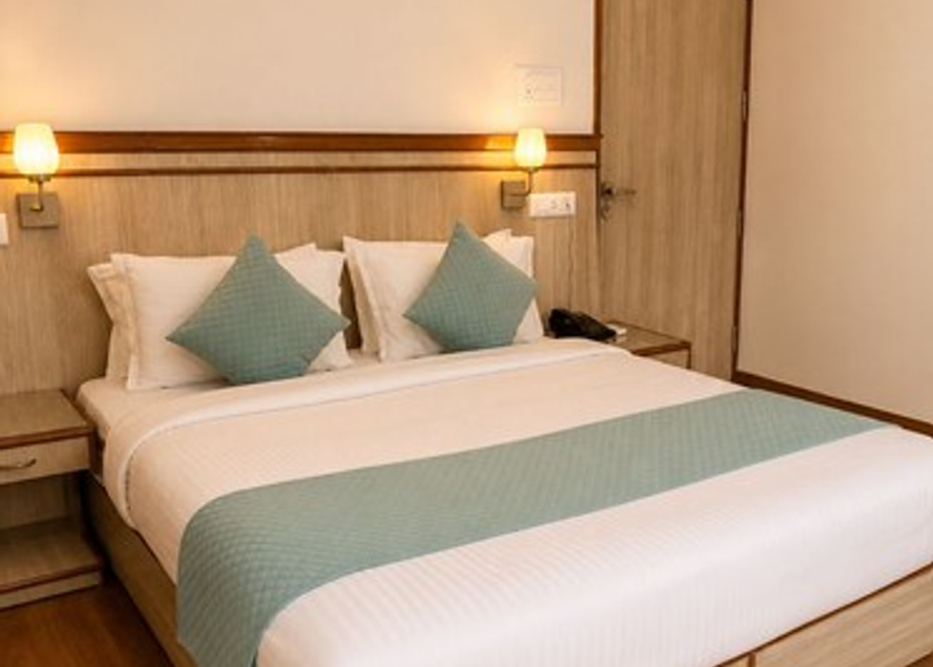 Himachal Pradesh Mandi Super Deluxe AC Room