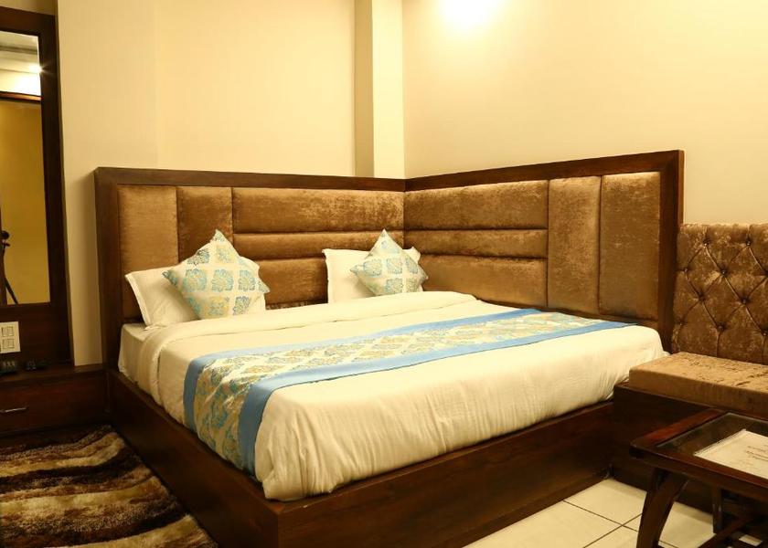 Uttarakhand Haridwar Standard Room