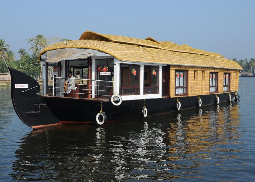 Kerala Alleppey Hotel Exterior