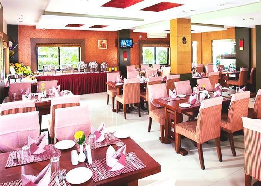 Kerala Kumarakom Food & Dining