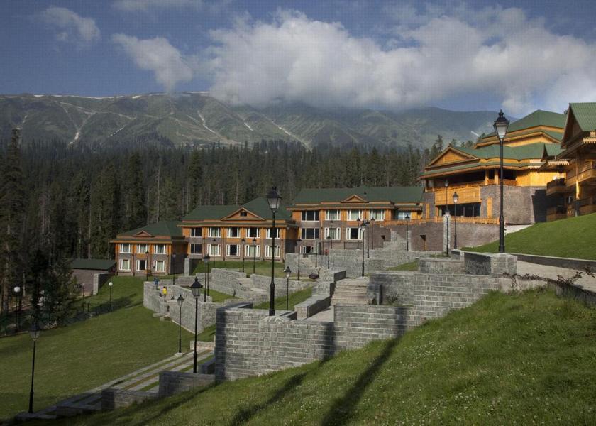 Jammu and Kashmir Gulmarg Hotel View