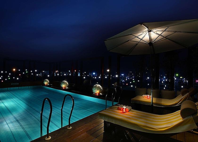 Delhi Delhi Pool