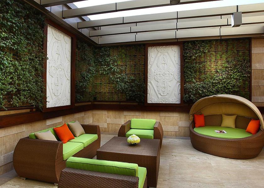 Delhi Delhi Public Areas