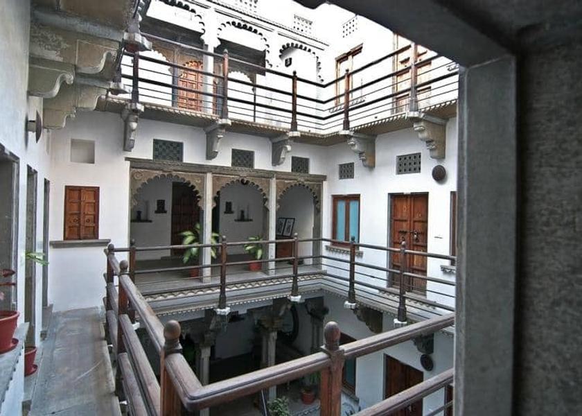 Rajasthan Udaipur Hotel Exterior